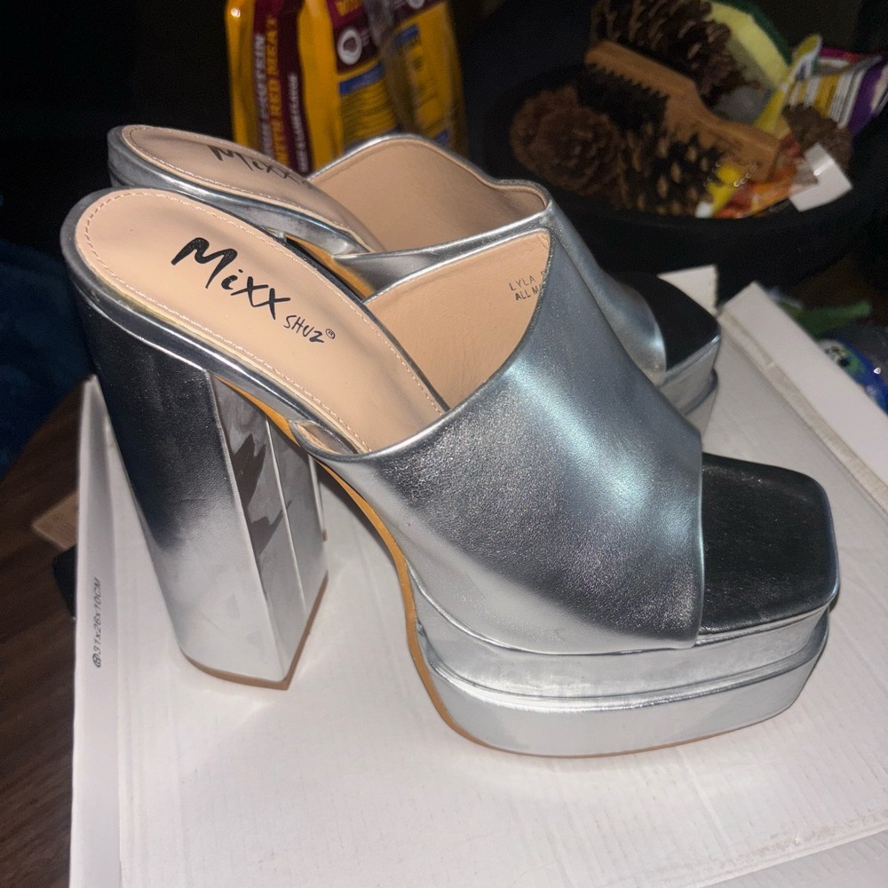 Fashion Nova Metallic Silver Platform Sandals